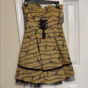Hot Topic Strapless Tan Dress with Musical Print